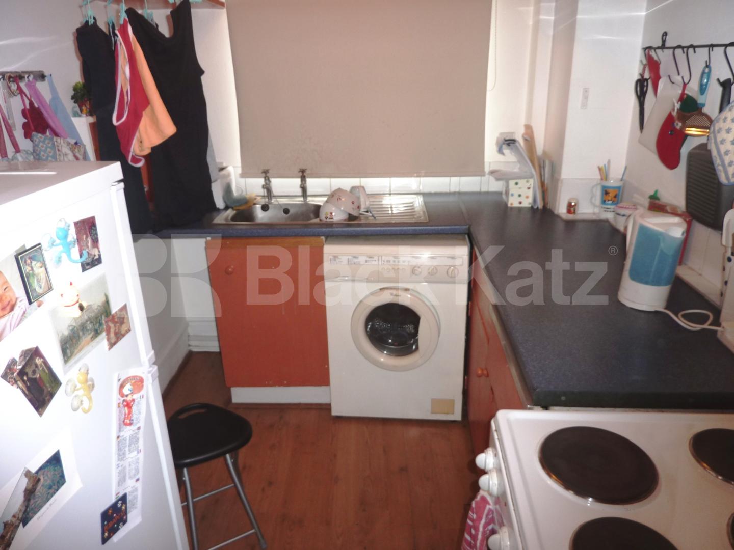 			NEW INSTRUCTION!, Studio Apartment, 1 bath, 1 reception Flat			 Bateman Street, SOHO